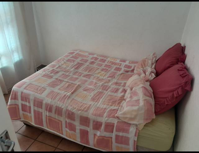 3 BEDROOM HOUSE FOR SALE IN GEELHOUTPARK